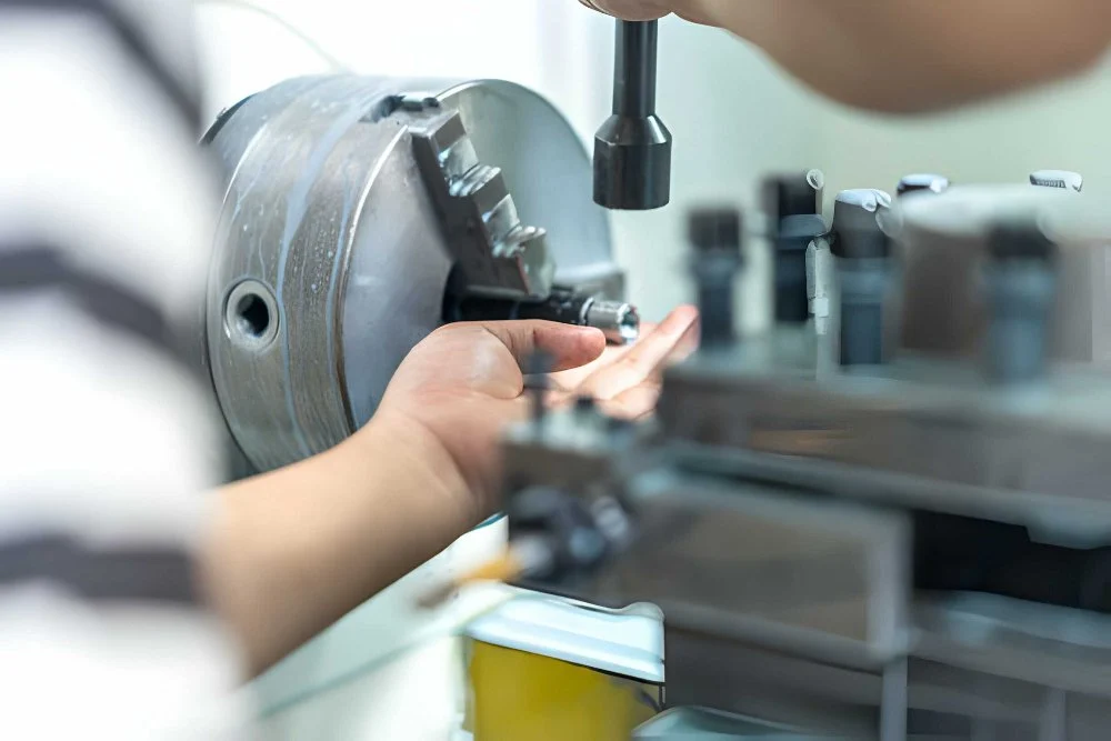 2. What Is Cnc Turning Turning Machine In Factory