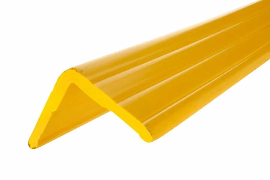 7.5 Gallery Plastic Extrusion Plastic Angle 1