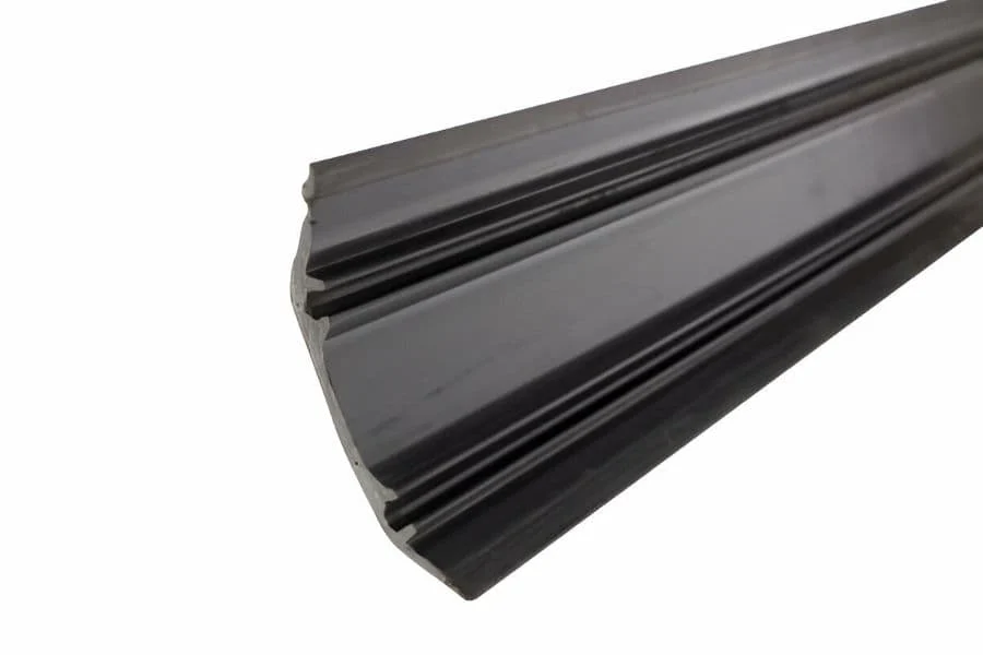 7.6 Gallery Plastic Extrusion Plastic Angle 5